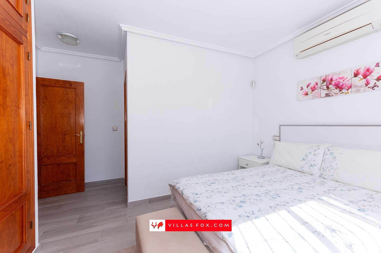 3 slaapkamer Villa te koop in San Miguel de Salinas met zwembad garage - € 285.000 (Ref: 9823927)
