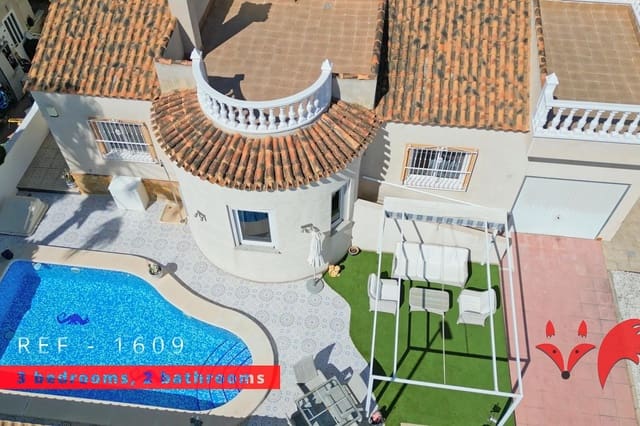 Chalet de 3 habitaciones en San Miguel de Salinas en venta con piscina garaje - 285.000 € (Ref: 9823927)