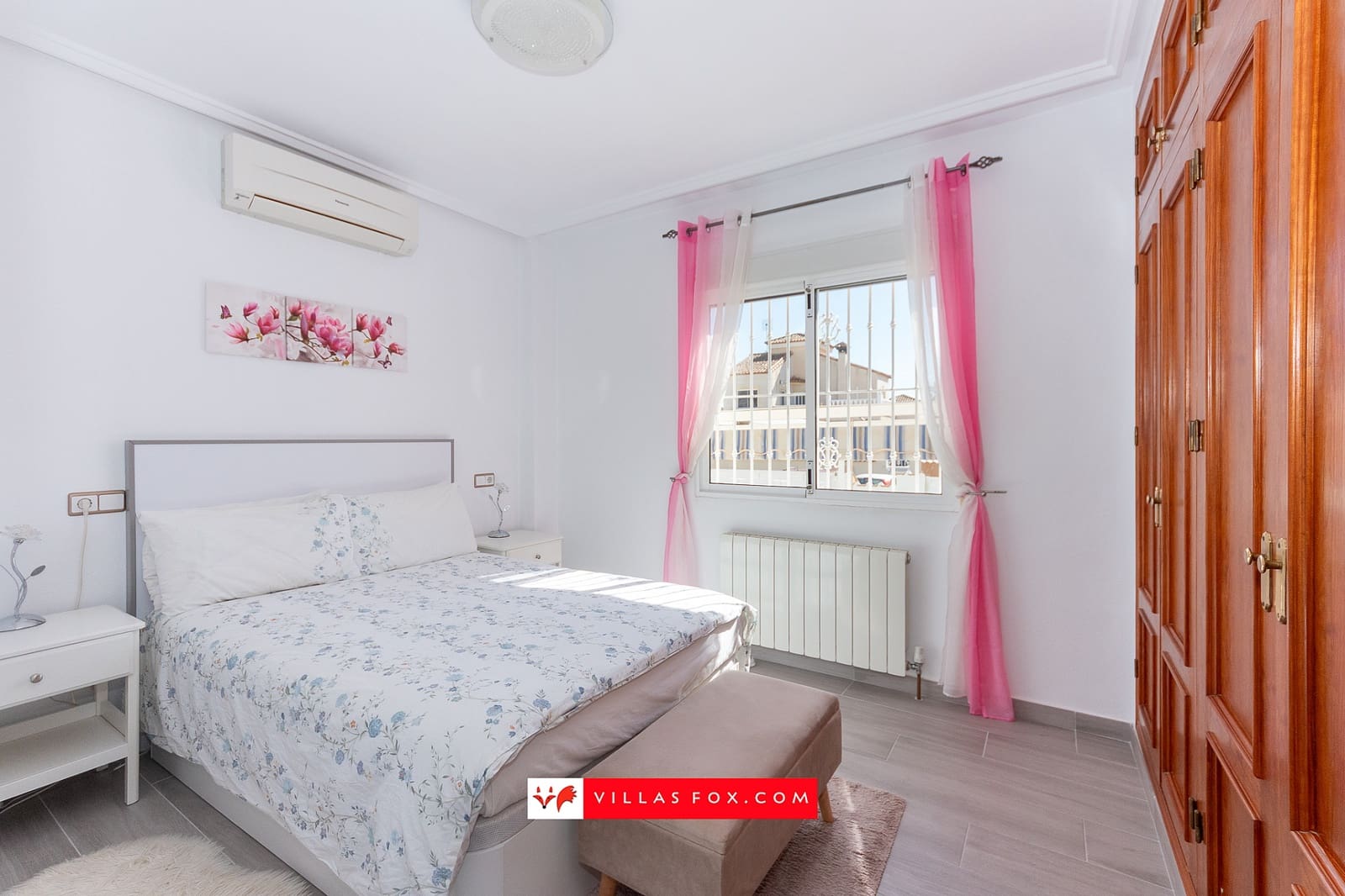 3 slaapkamer Villa te koop in San Miguel de Salinas met zwembad garage - € 285.000 (Ref: 9823927)
