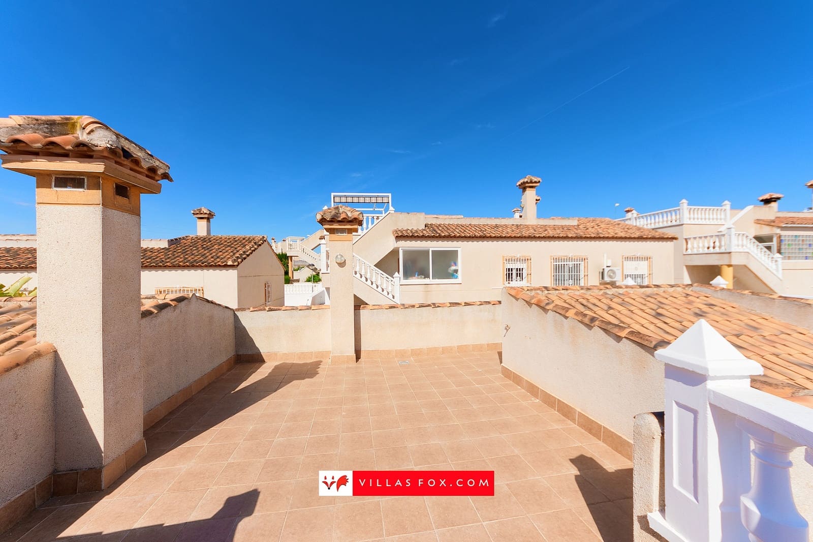 3 slaapkamer Villa te koop in San Miguel de Salinas met zwembad garage - € 285.000 (Ref: 9823927)