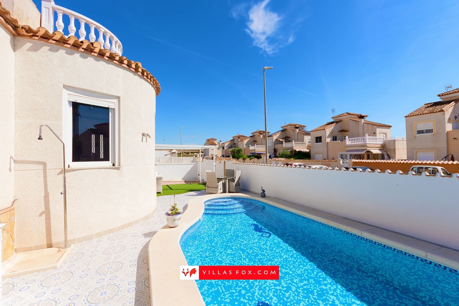 3 slaapkamer Villa te koop in San Miguel de Salinas met zwembad garage - € 285.000 (Ref: 9823927)