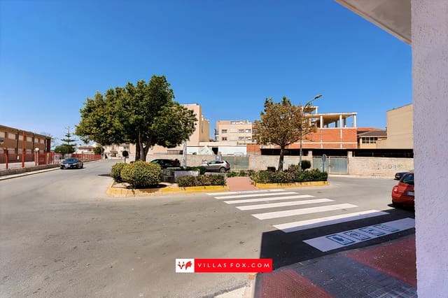 Commercieel te koop in San Miguel de Salinas - € 285.000 (Ref: 9836780)