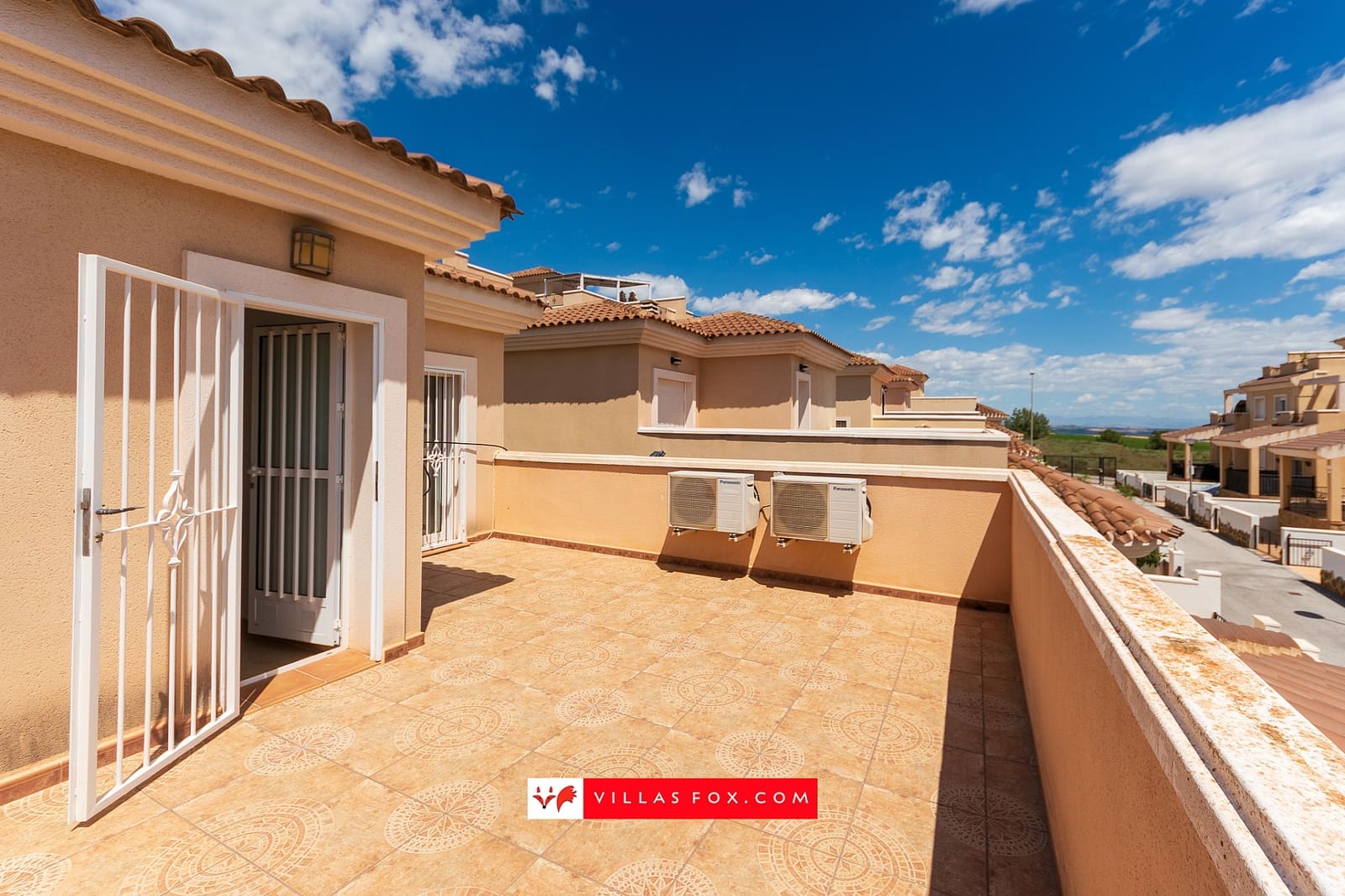 3 bedroom Villa for sale in San Miguel de Salinas with pool - € 275,000 (Ref: 9843985)