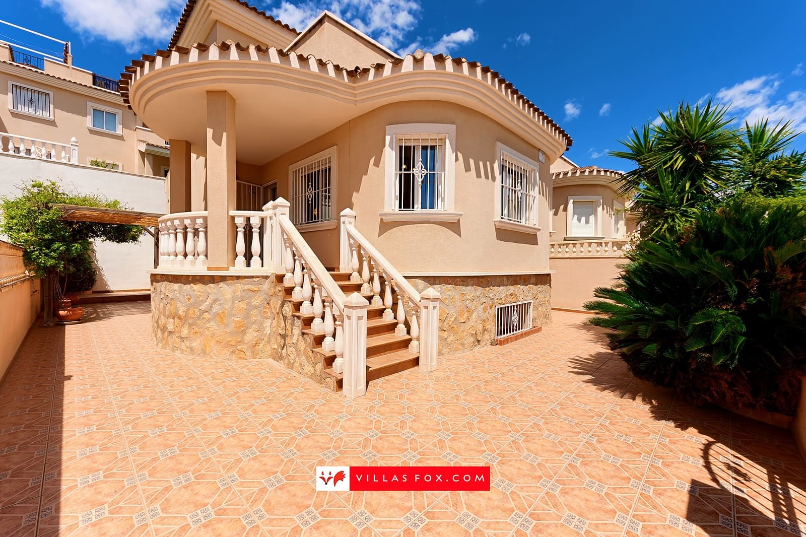 3 bedroom Villa for sale in San Miguel de Salinas with pool - € 275,000 (Ref: 9843985)