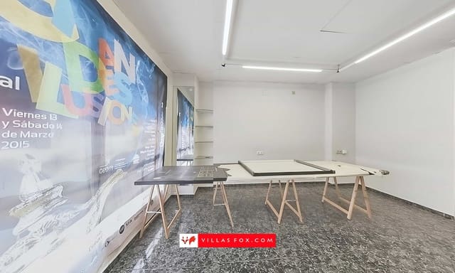 Commercieel te koop in San Miguel de Salinas - € 120.000 (Ref: 9858701)