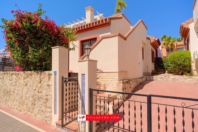 2 sypialnia Dom blizniak na sprzedaż w San Miguel de Salinas z basenem - 179 000 € (Ref: 9865468)