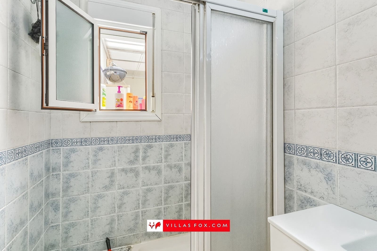 2 bedroom Apartment for sale in San Miguel de Salinas with pool garage - € 122,500 (Ref: 9889310)