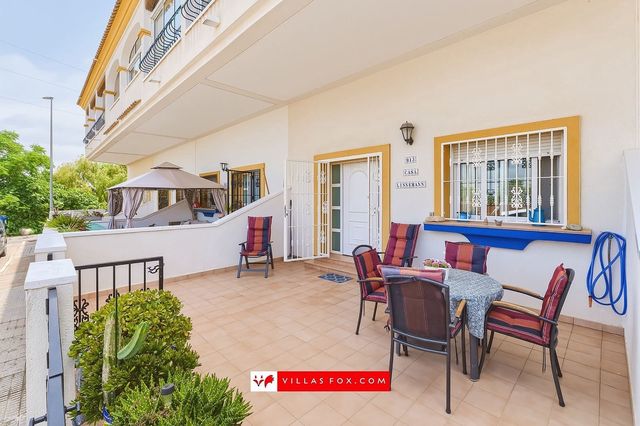 2 slaapkamer Appartement te koop in San Miguel de Salinas met zwembad garage - € 122.500 (Ref: 9889310)