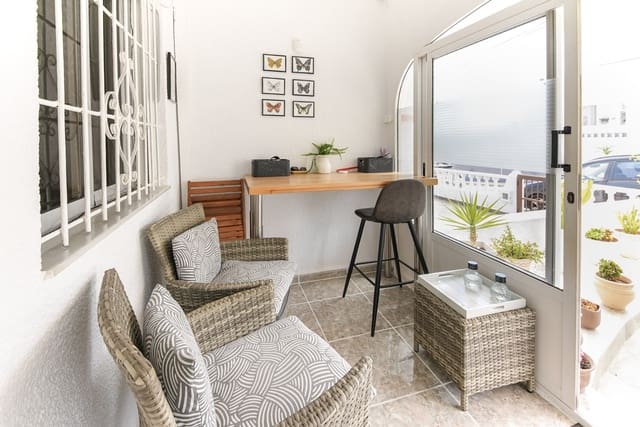 2 soverom Hus til salgs i San Miguel de Salinas - € 155 000 (Ref: 9916266)