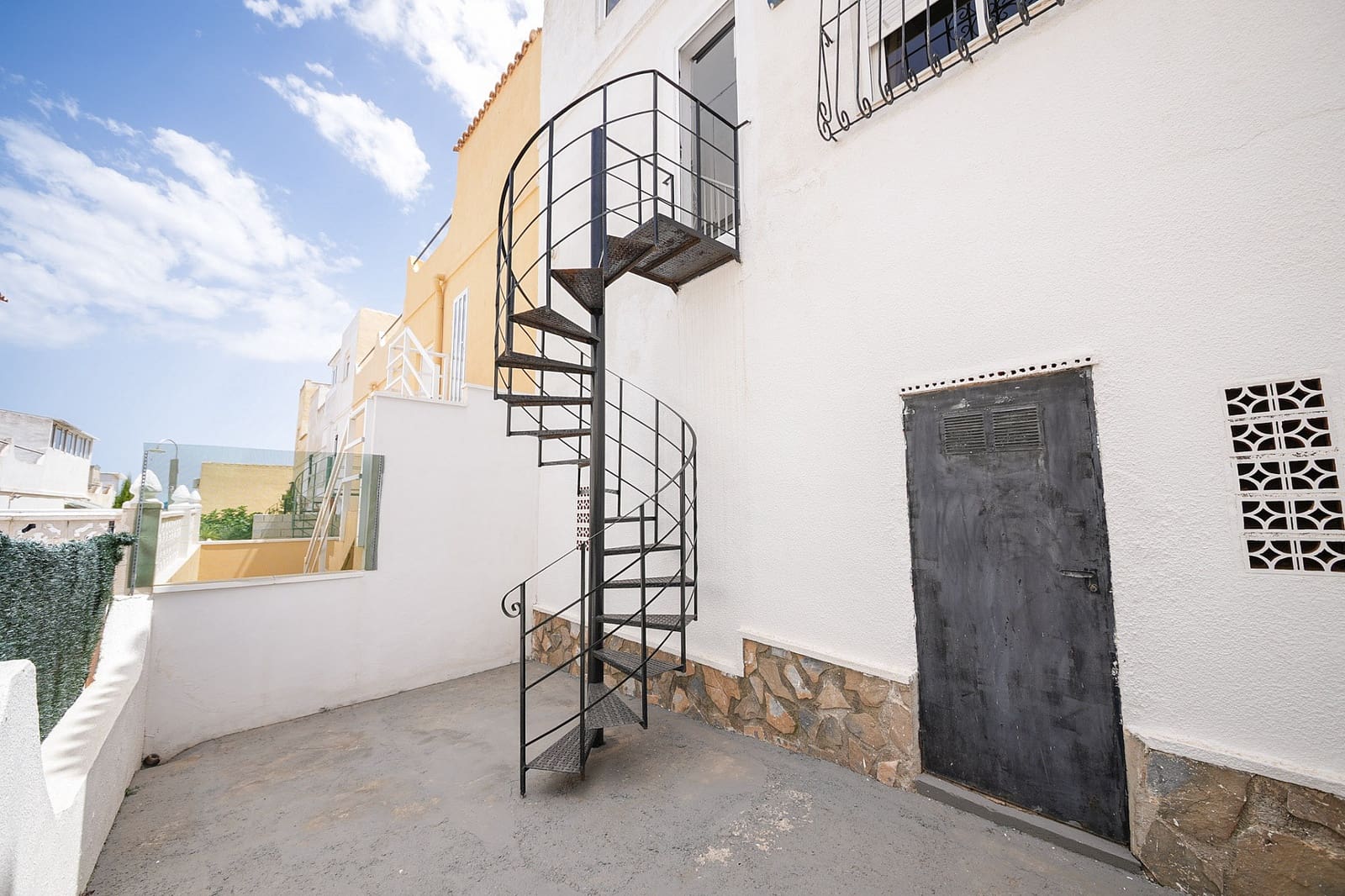 2 soveværelse Byhus til salg i San Miguel de Salinas - € 145.000 (Ref: 9916266)