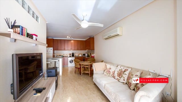 2 chambre Appartement à vendre à San Miguel de Salinas avec piscine garage - 139 000 € (Ref: 9991835)