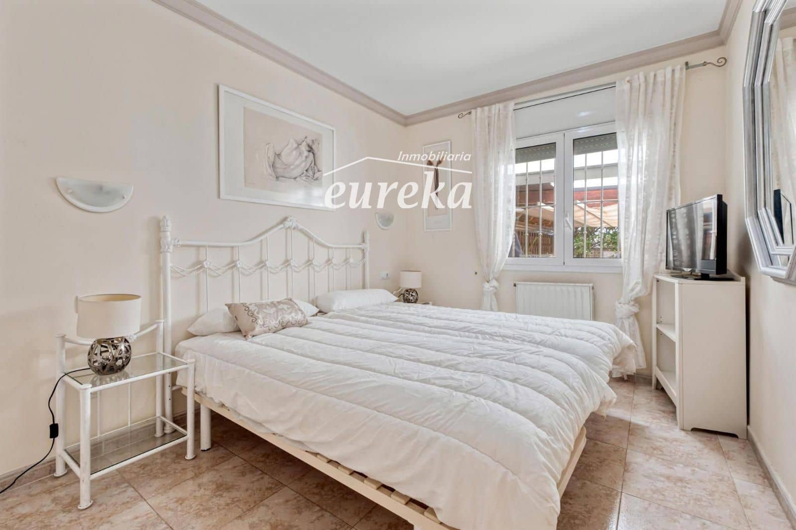 5 slaapkamer Villa te koop in Empuriabrava met zwembad garage - € 470.000 (Ref: 9231515)