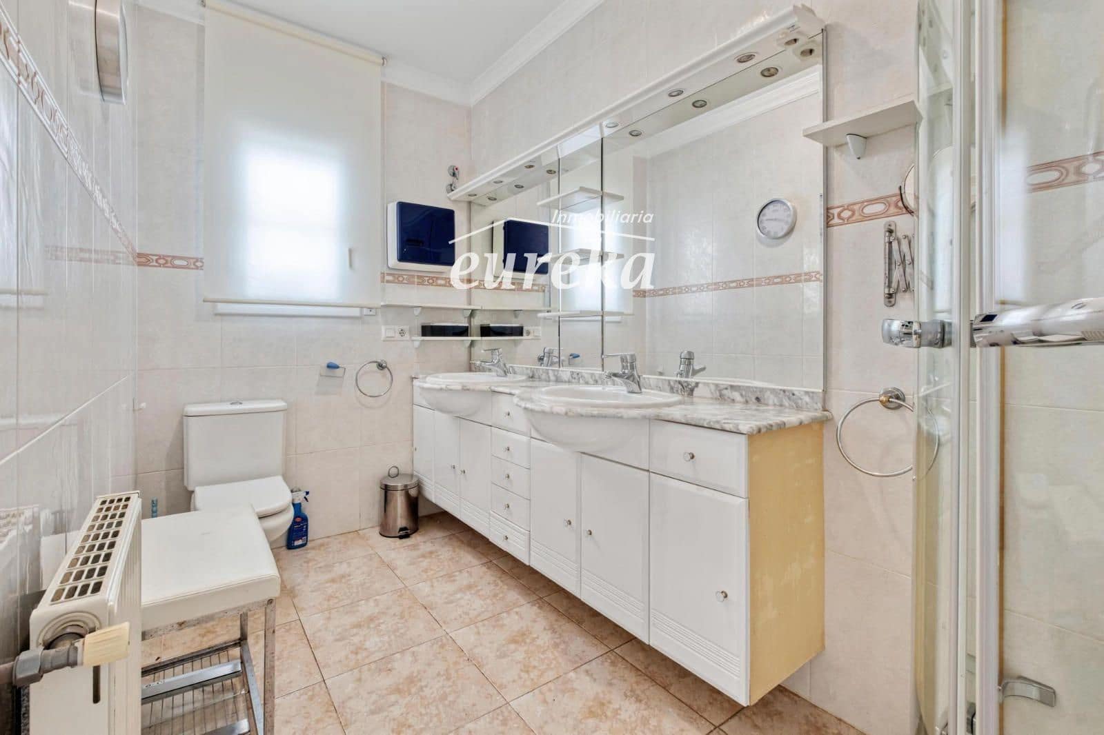 5 slaapkamer Villa te koop in Empuriabrava met zwembad garage - € 470.000 (Ref: 9231515)