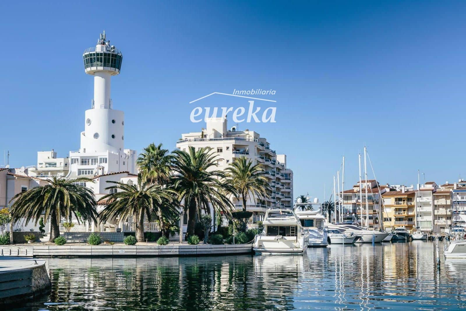 5 slaapkamer Villa te koop in Empuriabrava met zwembad garage - € 470.000 (Ref: 9231515)