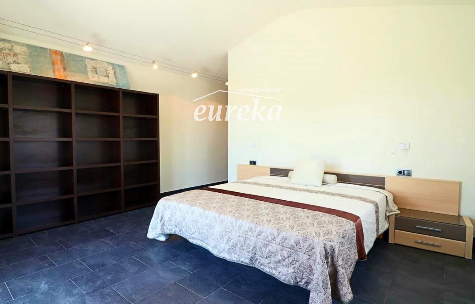 4 soveværelse Villa til salg i Peralada med swimmingpool garage - € 950.000 (Ref: 9231516)