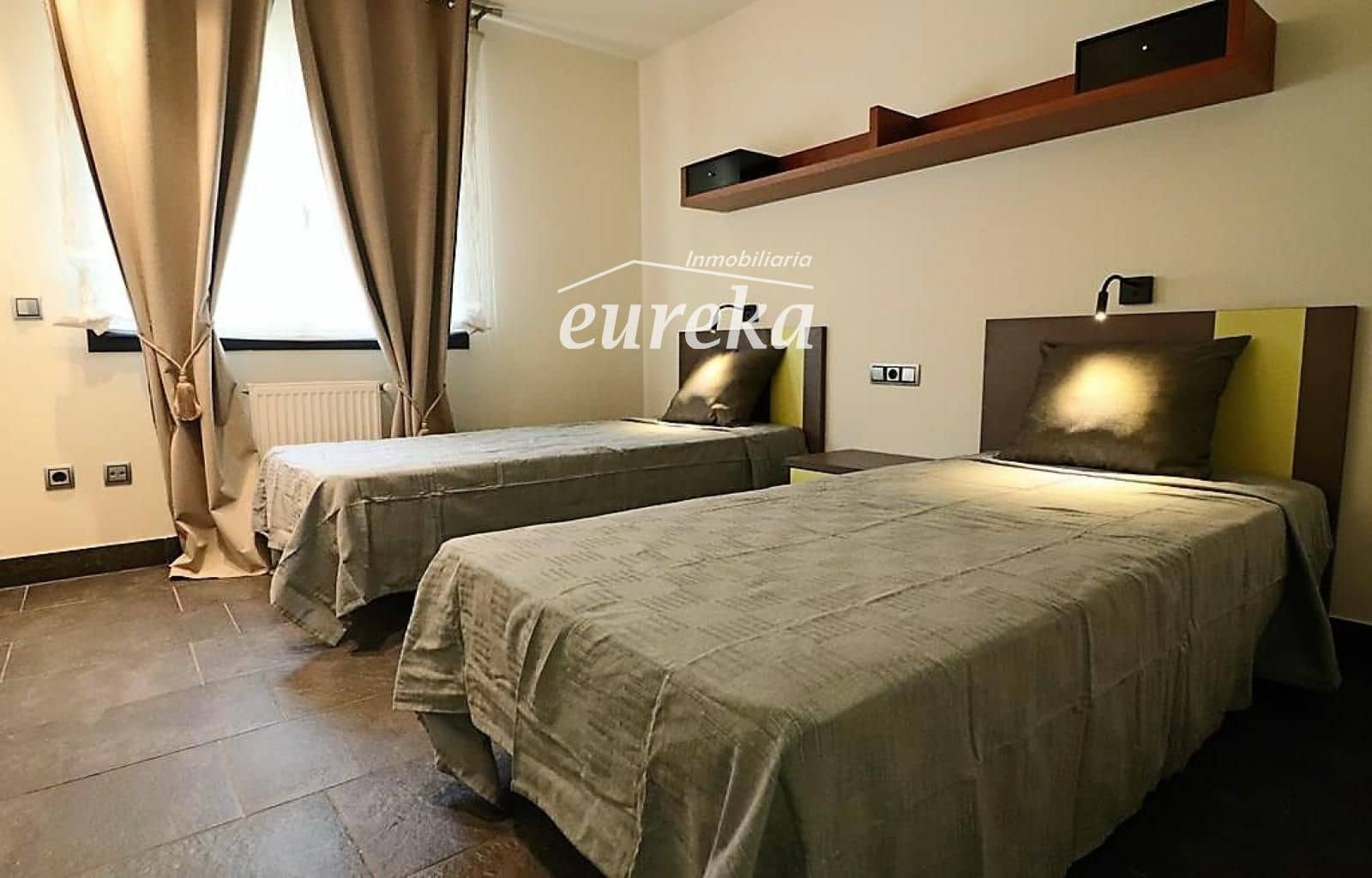 4 soveværelse Villa til salg i Peralada med swimmingpool garage - € 950.000 (Ref: 9231516)