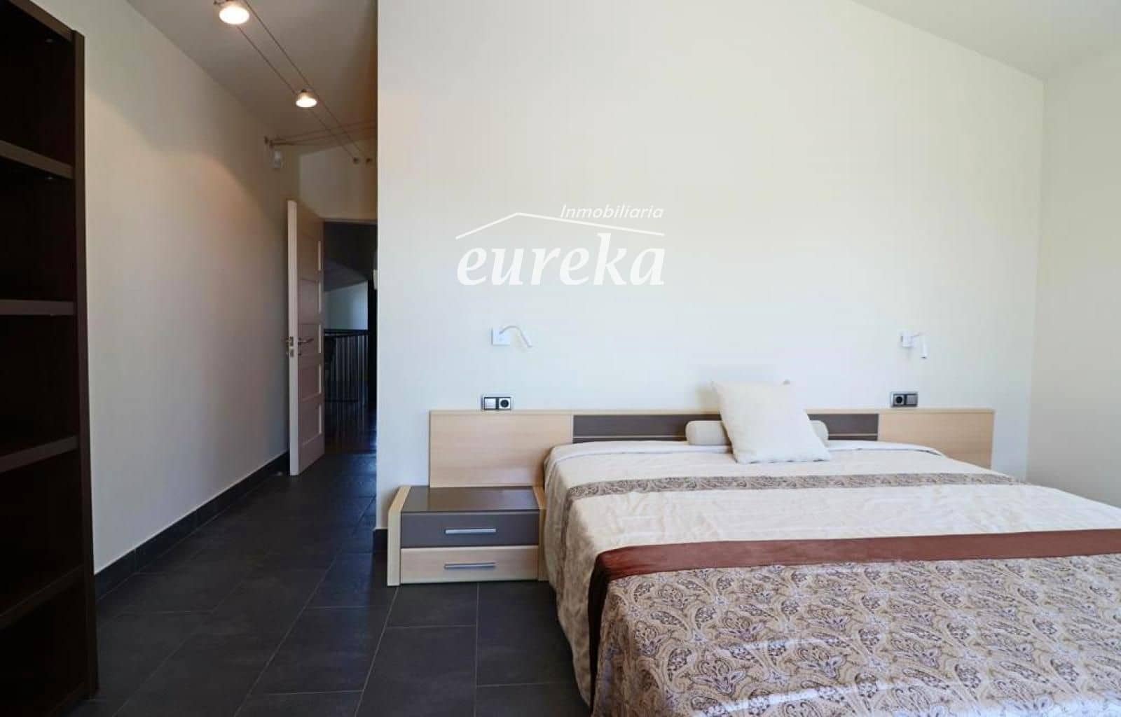 4 soveværelse Villa til salg i Peralada med swimmingpool garage - € 950.000 (Ref: 9231516)