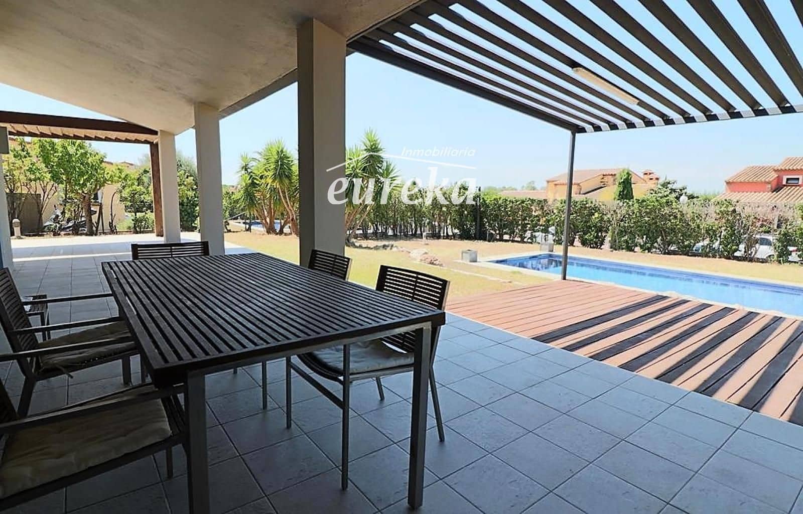 4 soveværelse Villa til salg i Peralada med swimmingpool garage - € 950.000 (Ref: 9231516)