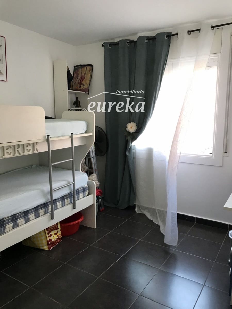 5 sypialnia Willa na sprzedaż w Roses - 460 000 € (Ref: 9231517)