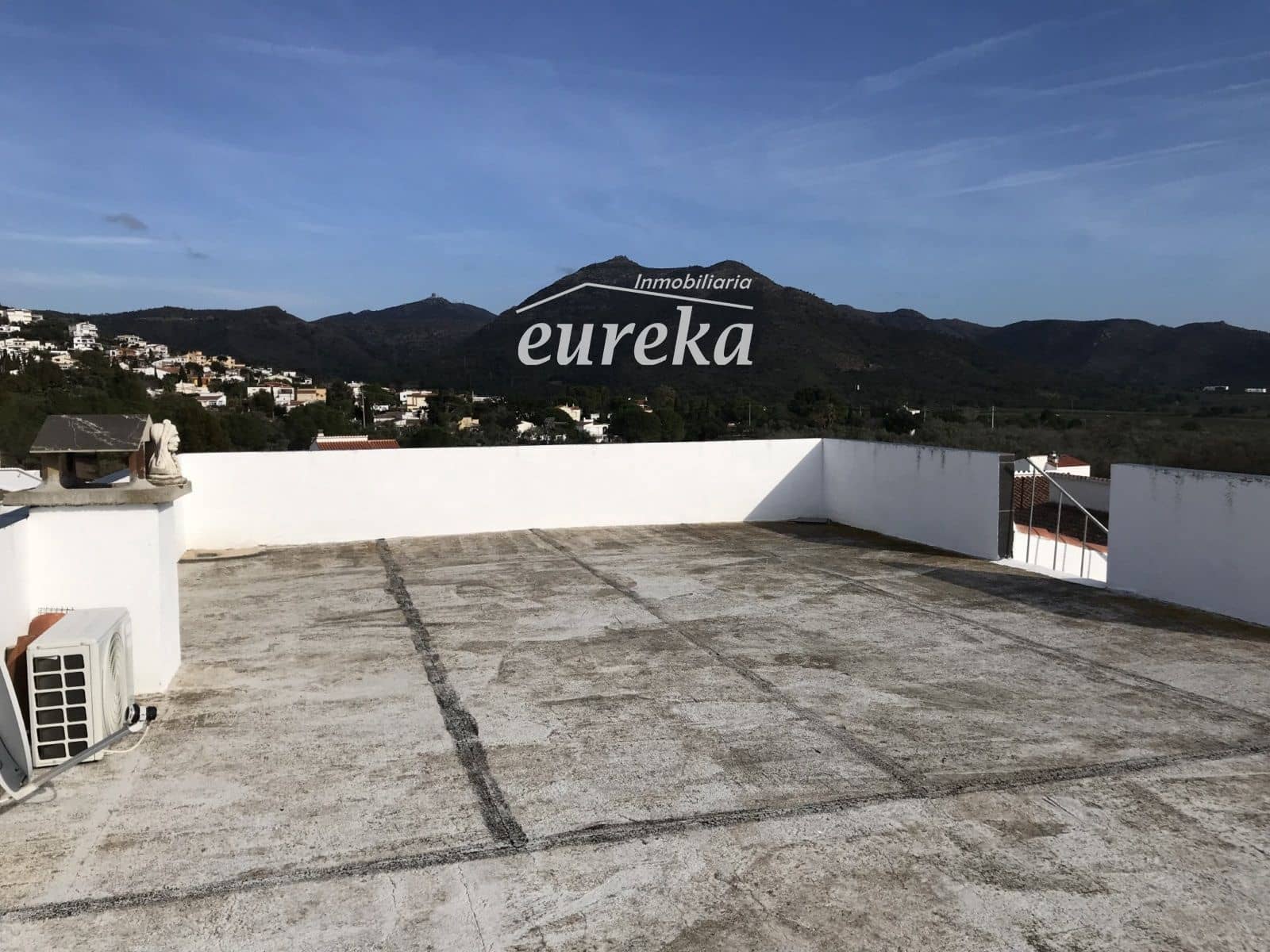 5 sypialnia Willa na sprzedaż w Roses - 460 000 € (Ref: 9231517)