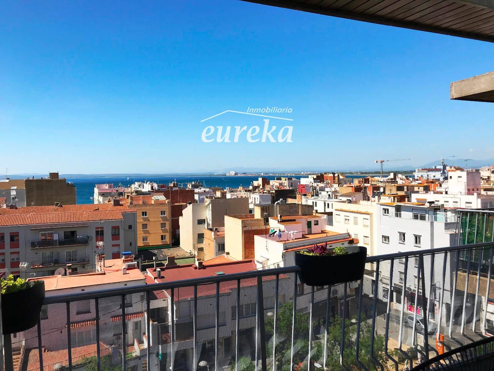 2 soveværelse Penthouse til salg i Roses - € 275.000 (Ref: 9231521)