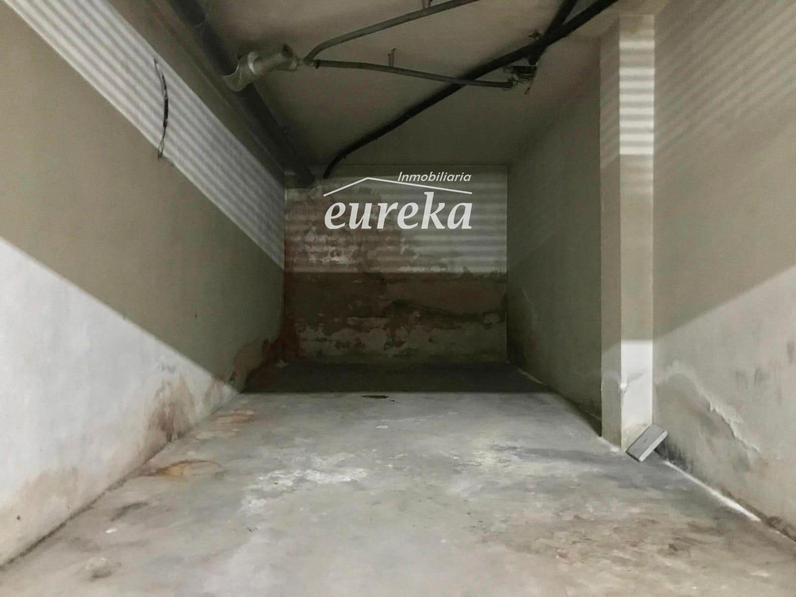 Garage til salg i Roses - € 45.000 (Ref: 9231522)