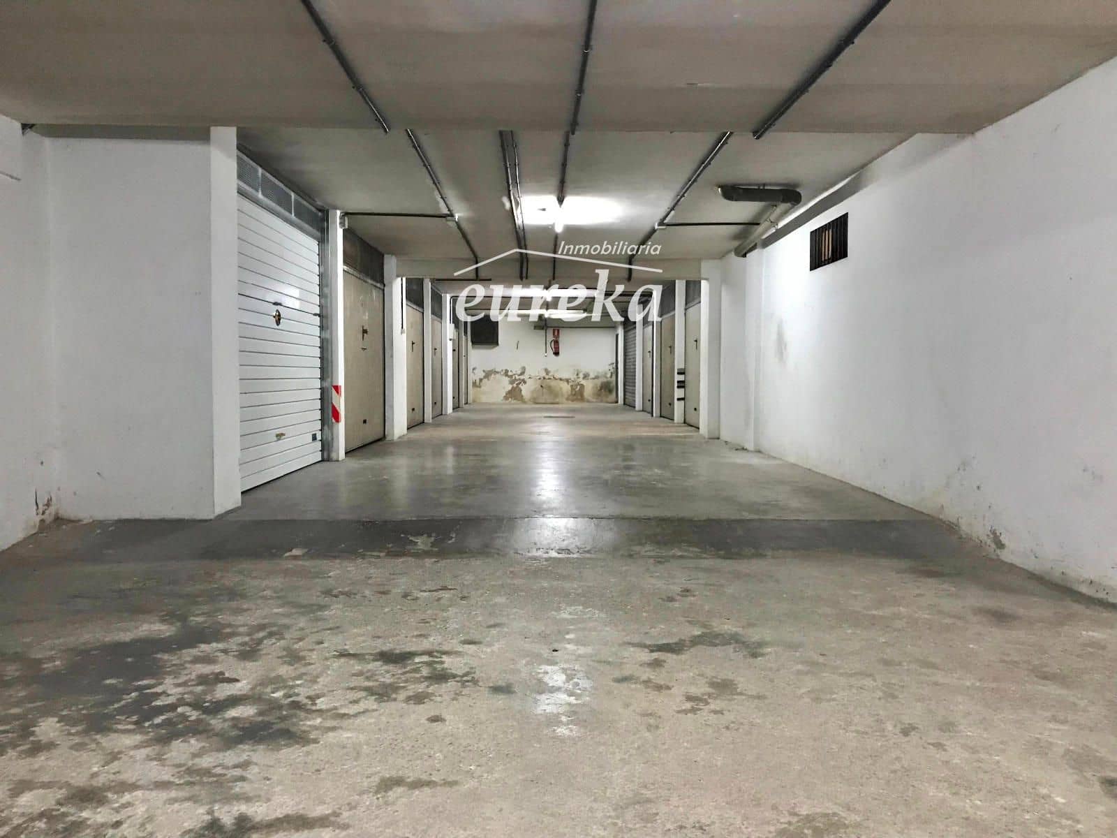 Garage til salg i Roses - € 45.000 (Ref: 9231522)