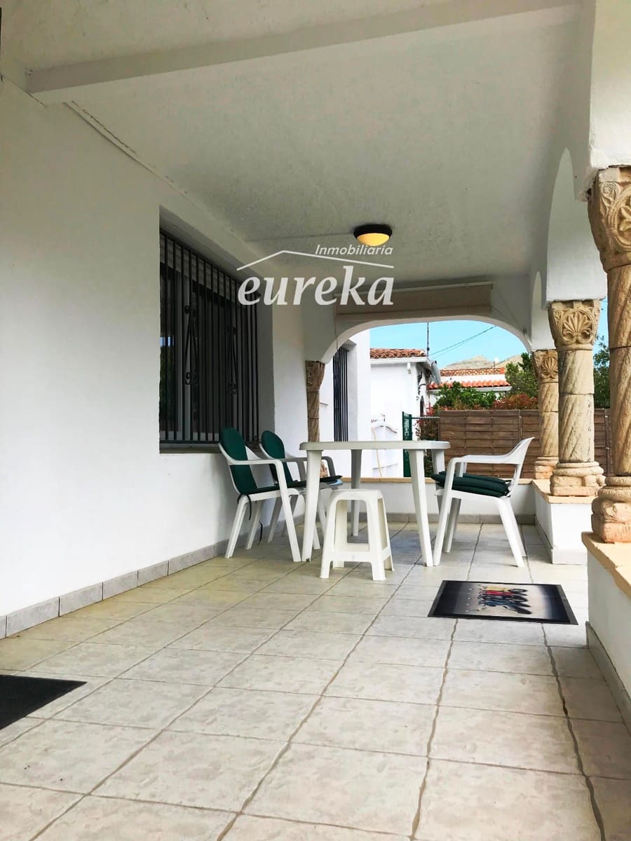 2 sovrum Villa till salu i Roses med pool garage - 349 000 € (Ref: 9231523)