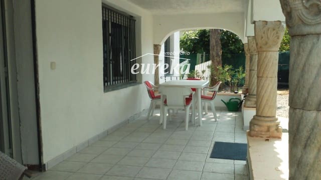 2 bedroom Villa for sale in Roses with pool garage - € 395,000 (Ref: 9231523)