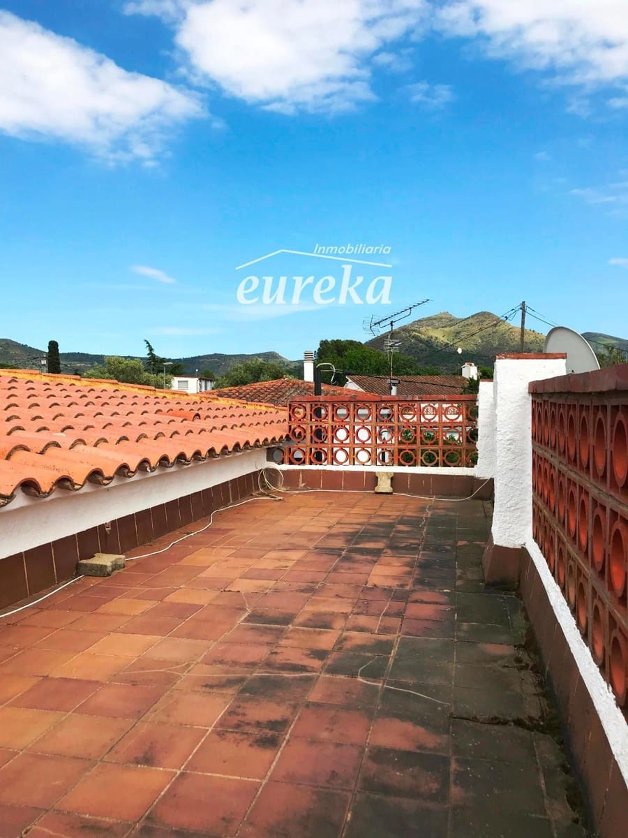 2 sovrum Villa till salu i Roses med pool garage - 349 000 € (Ref: 9231523)