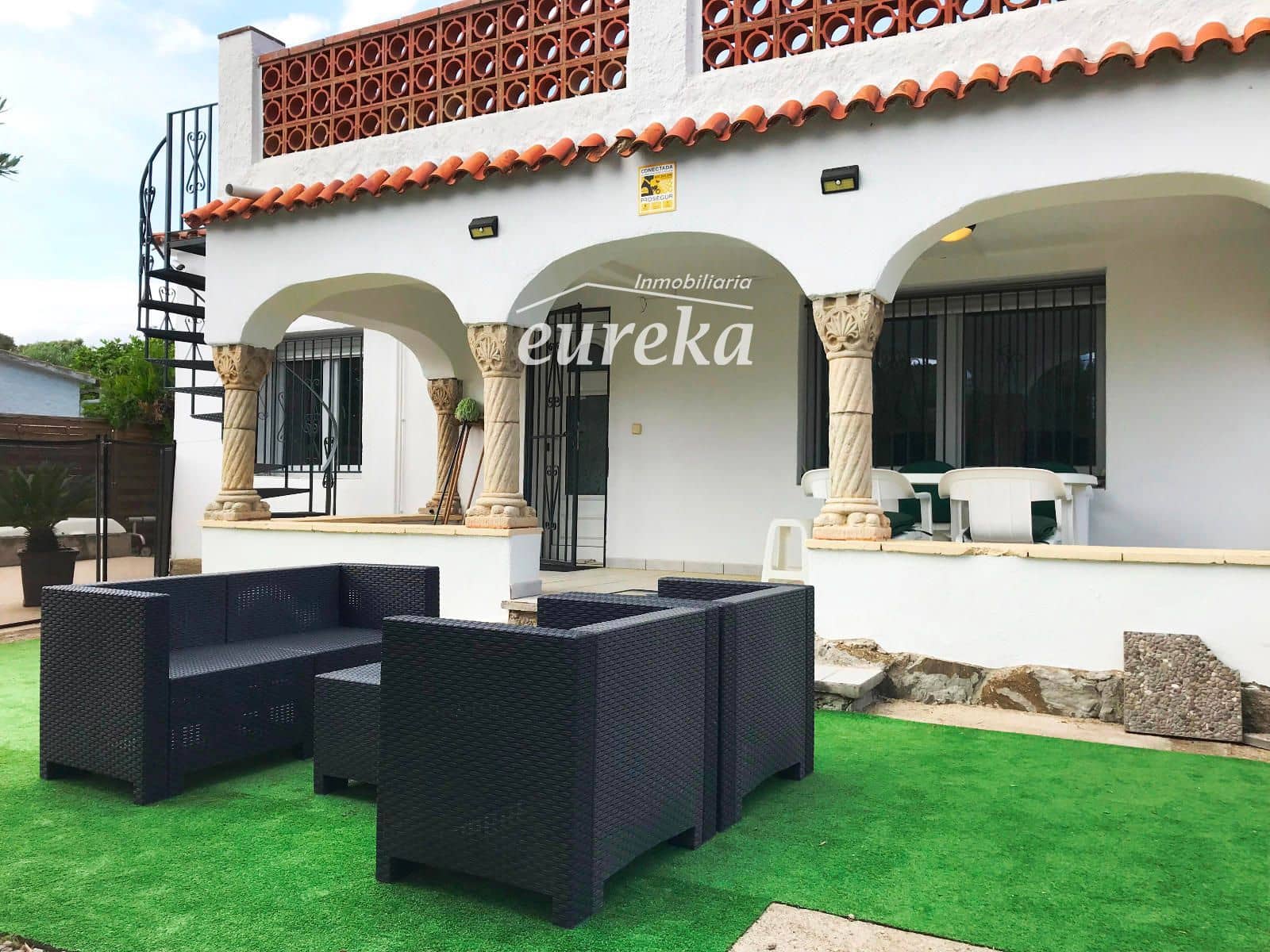 2 sovrum Villa till salu i Roses med pool garage - 349 000 € (Ref: 9231523)