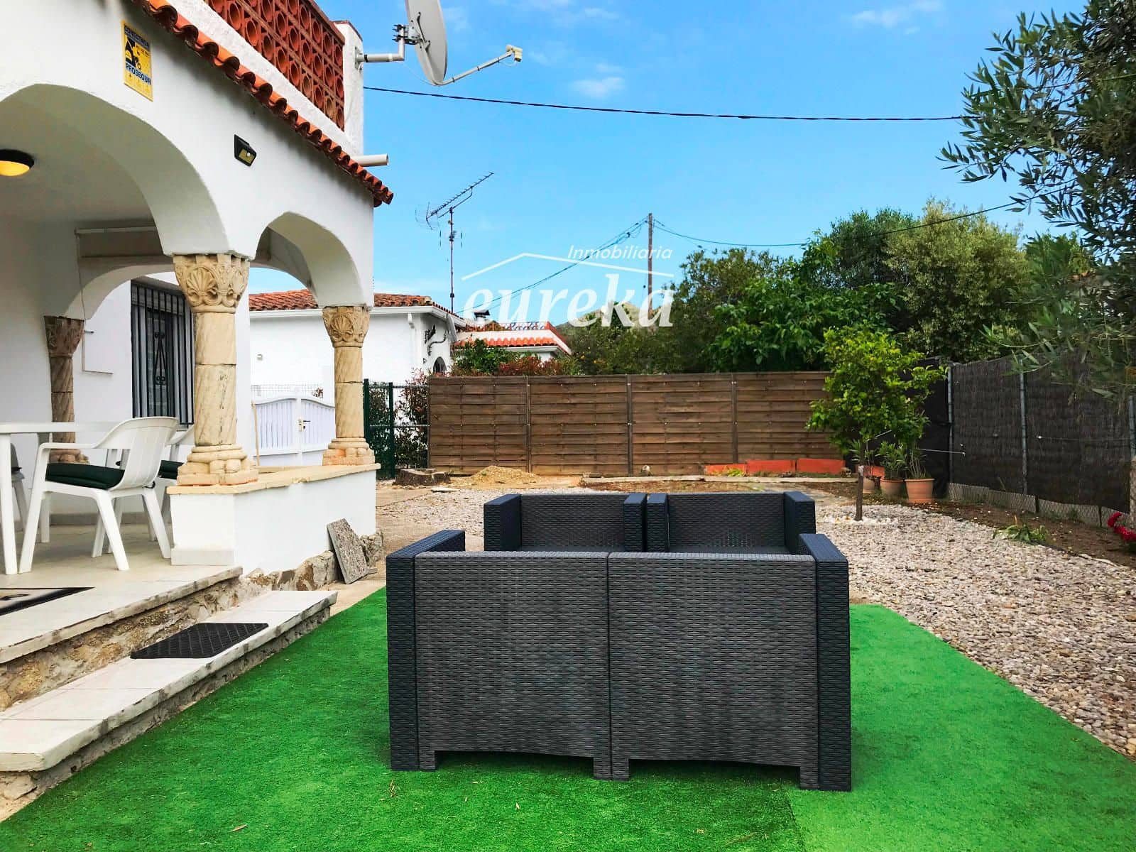 2 sovrum Villa till salu i Roses med pool garage - 349 000 € (Ref: 9231523)