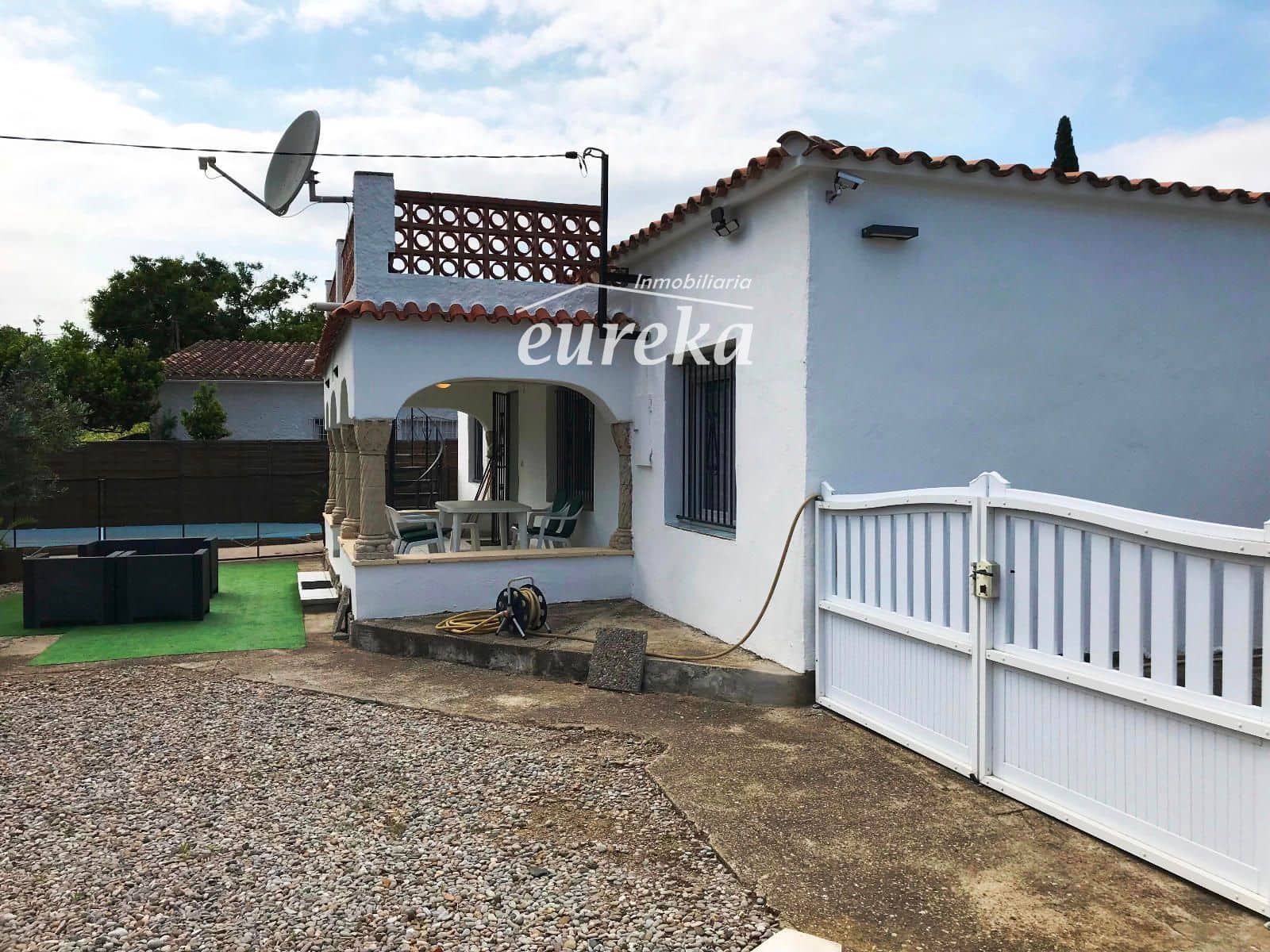 2 sovrum Villa till salu i Roses med pool garage - 349 000 € (Ref: 9231523)