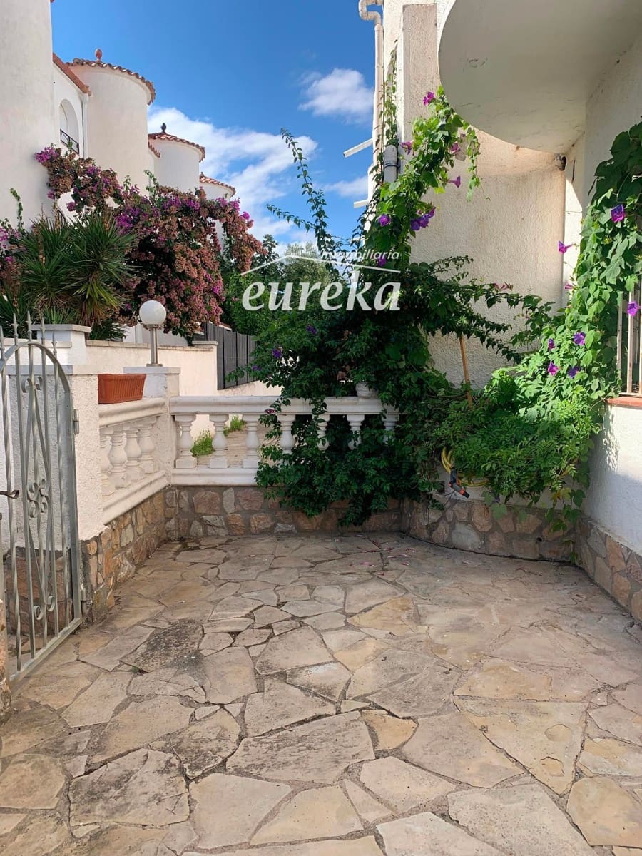 2 sypialnia Dom na sprzedaż w Empuriabrava - 299 000 € (Ref: 9231526)