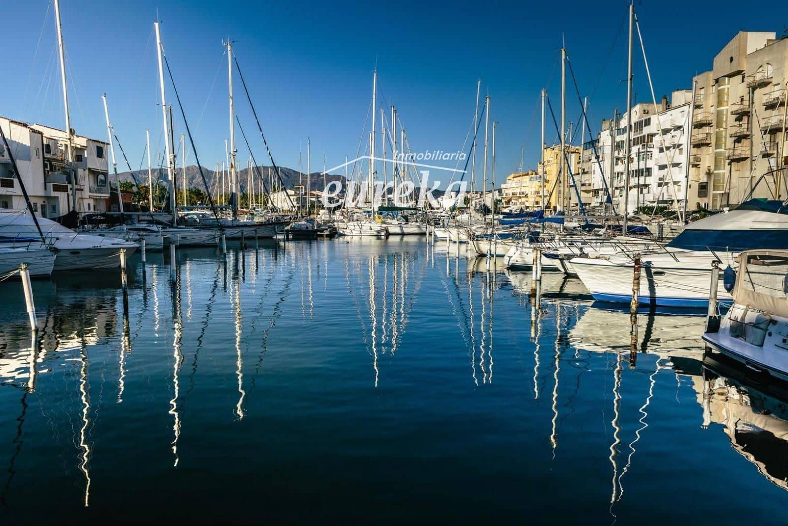 2 soveværelse Lejlighed til salg i Empuriabrava - € 180.000 (Ref: 9231527)