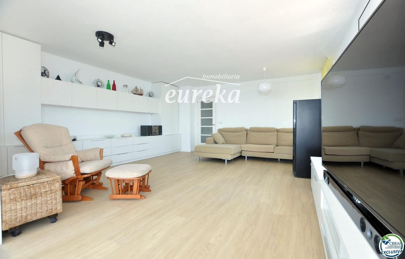 2 soveværelse Lejlighed til salg i Roses med garage - € 385.000 (Ref: 9231529)