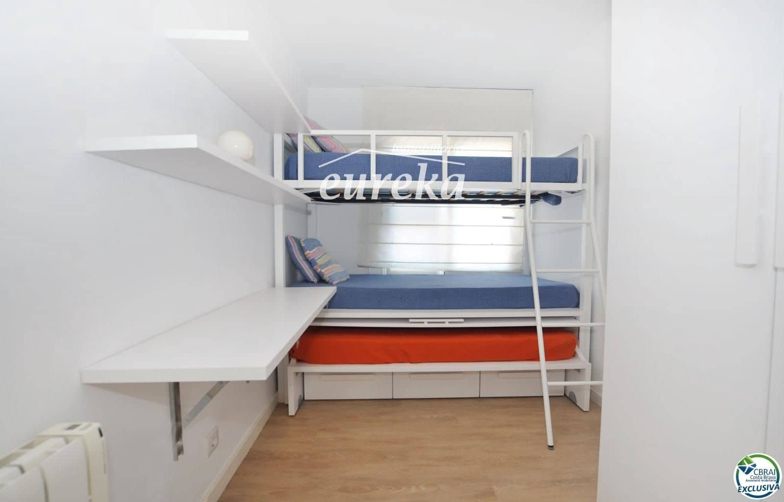 2 soveværelse Lejlighed til salg i Roses med garage - € 385.000 (Ref: 9231529)