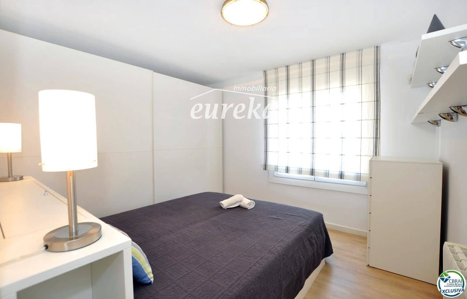 2 soveværelse Lejlighed til salg i Roses med garage - € 385.000 (Ref: 9231529)