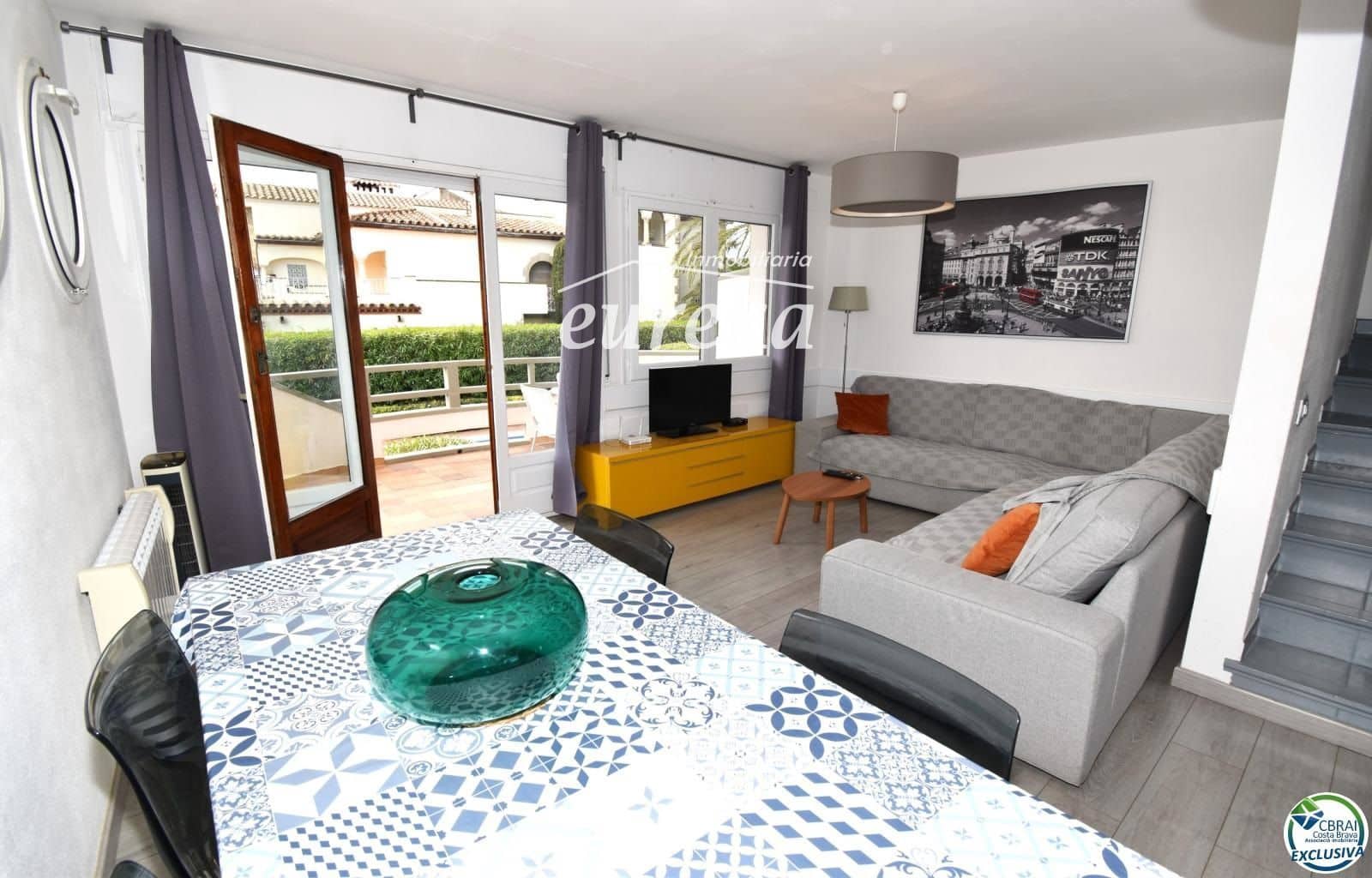 11 soveværelse Restaurant/Bar til salg i Empuriabrava med garage - € 4.860.000 (Ref: 9249067)