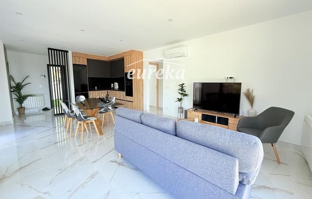 3 soverom Villa til salgs i El Mas Fumats, Roses med svømmebasseng garasje - € 679 000 (Ref: 9267544)