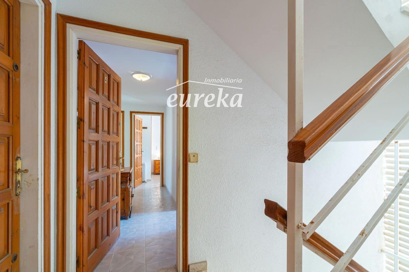 2 bedroom Flat for sale in Empuriabrava with garage - € 270,000 (Ref: 9301688)