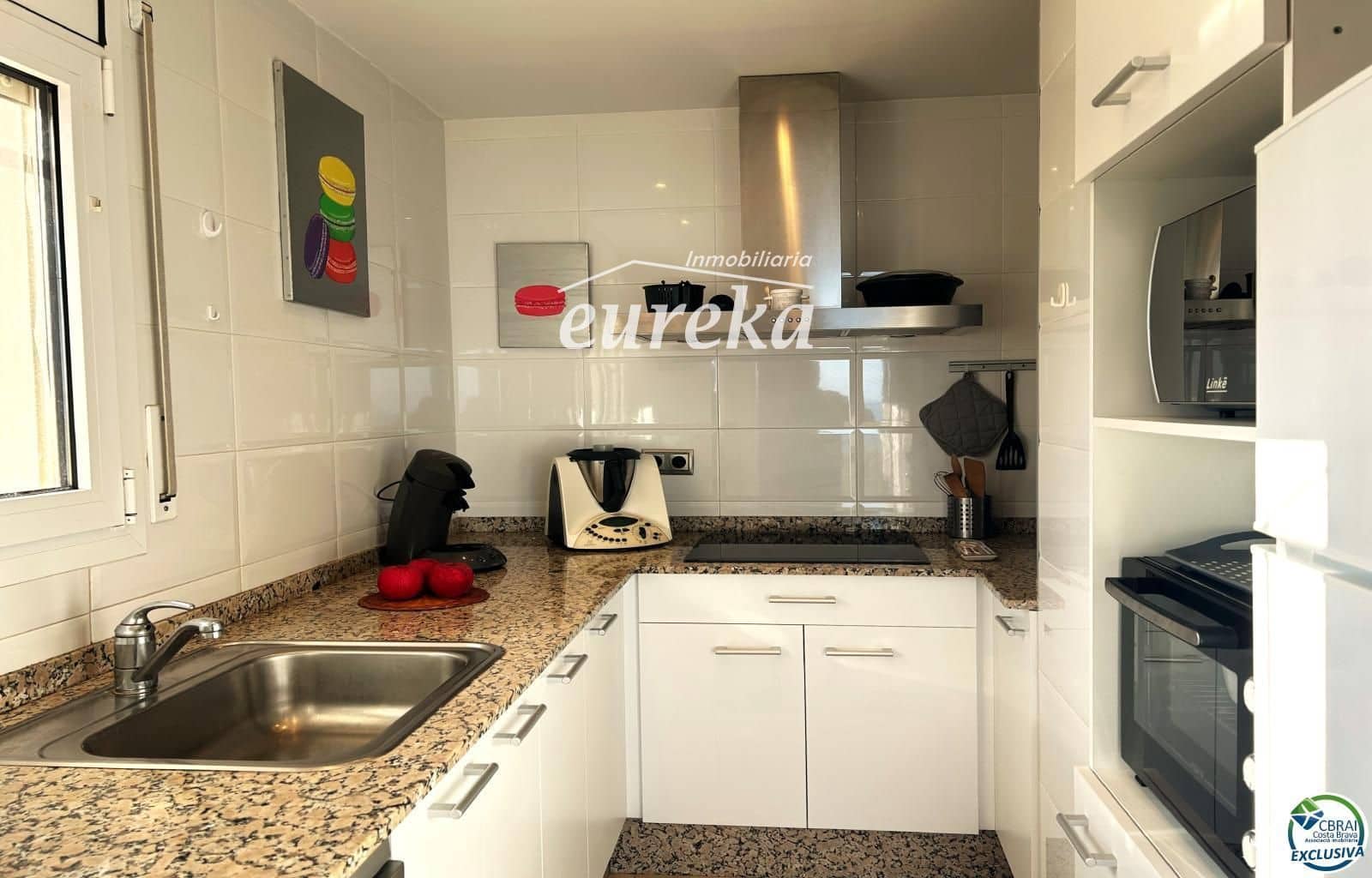 3 chambre Appartement à vendre à Llanca avec garage - 320 000 € (Ref: 9410025)