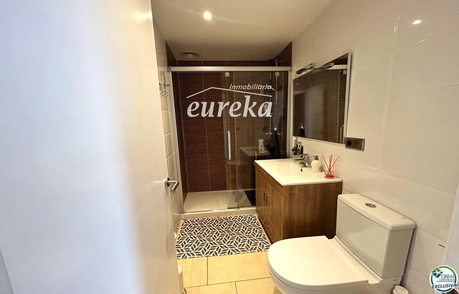 3 chambre Appartement à vendre à Llanca avec garage - 320 000 € (Ref: 9410025)