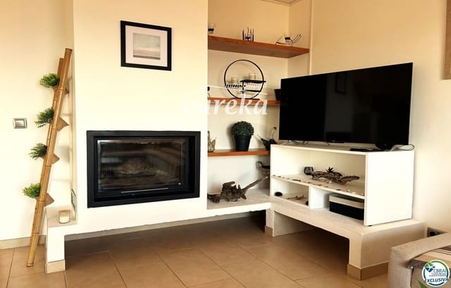 3 Zimmer Wohnung zu verkaufen in Llançà mit Garage - 320.000 € (Ref: 9410025)