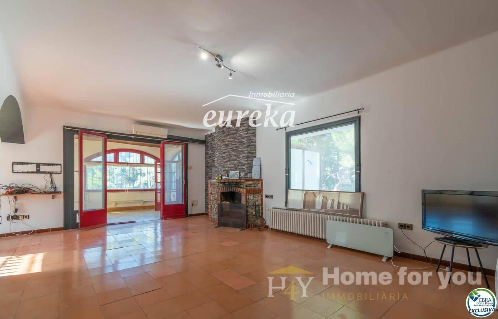 4 Zimmer Villa zu verkaufen in Roses mit Garage - 645.000 € (Ref: 9449560)