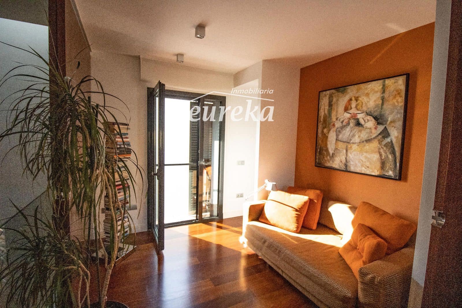 4 bedroom Townhouse for sale in Roses with pool garage - € 950,000 (Ref: 9559070)