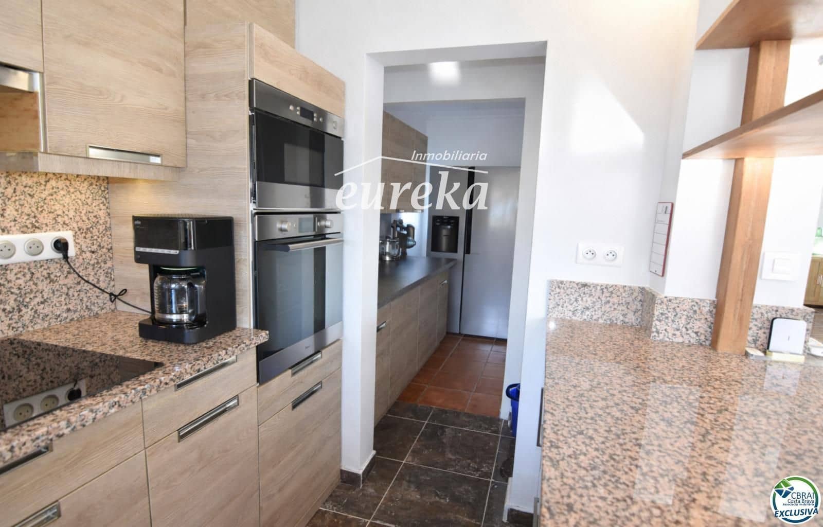 3 slaapkamer Villa te koop in Roses - € 395.000 (Ref: 9569311)