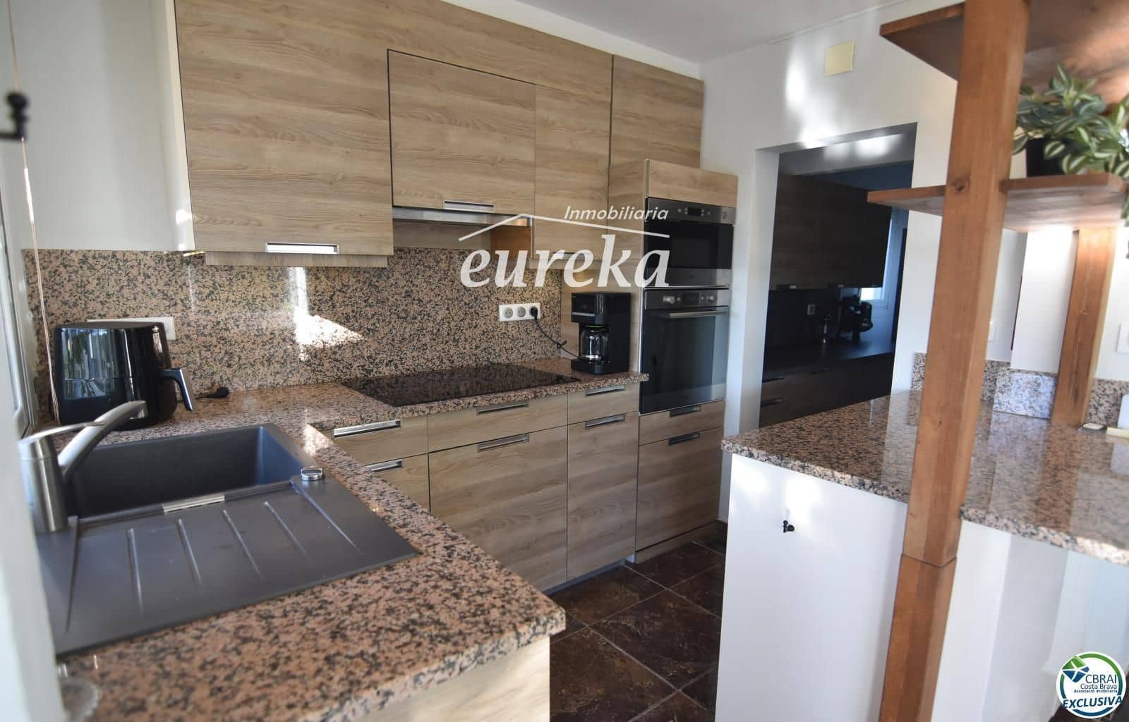 3 slaapkamer Villa te koop in Roses - € 395.000 (Ref: 9569311)