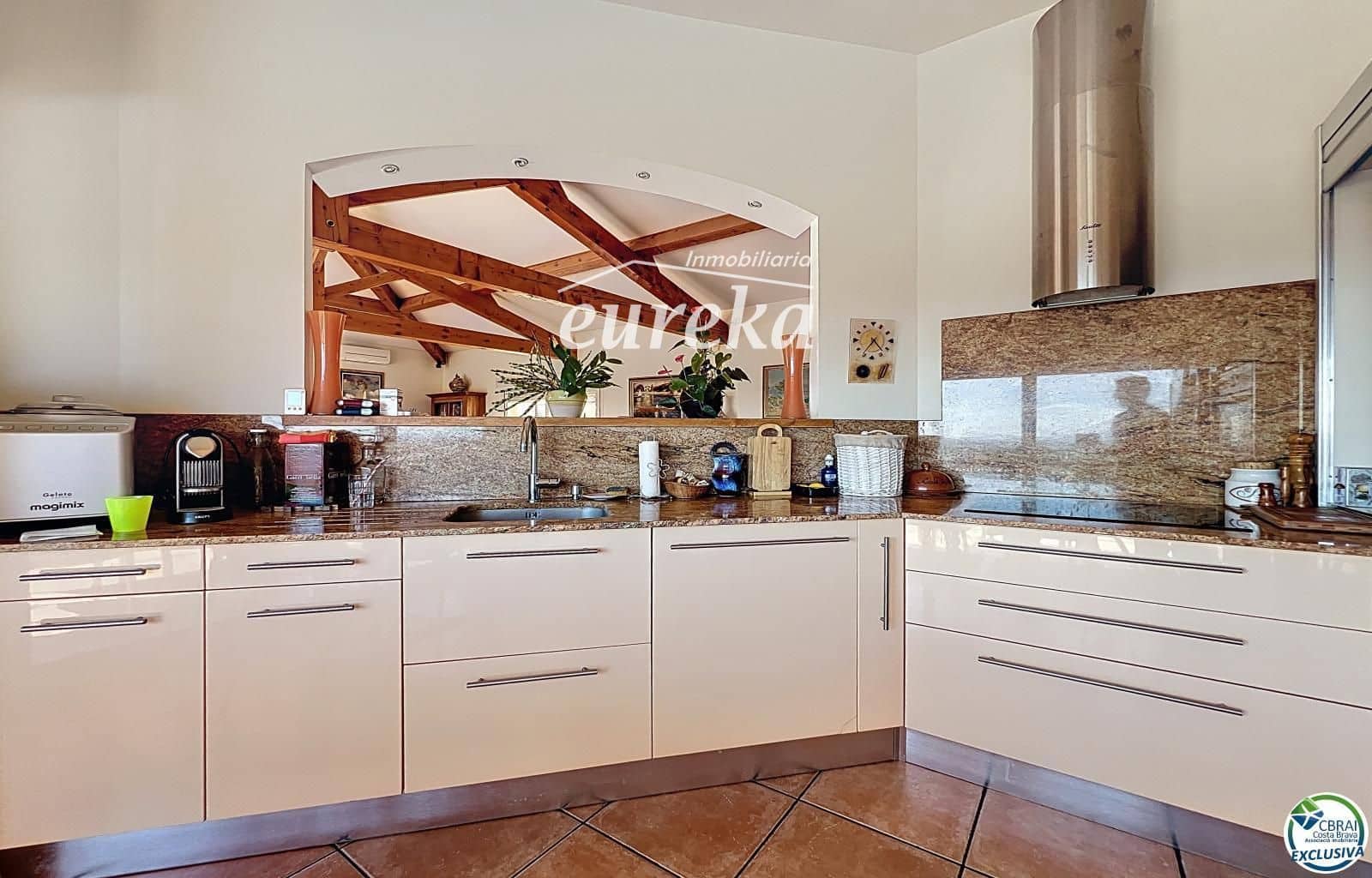 Chalet de 5 habitaciones en Pau en venta con piscina garaje - 899.000 € (Ref: 9570009)