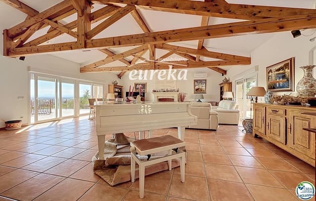 Chalet de 5 habitaciones en Pau en venta con piscina garaje - 899.000 € (Ref: 9570009)